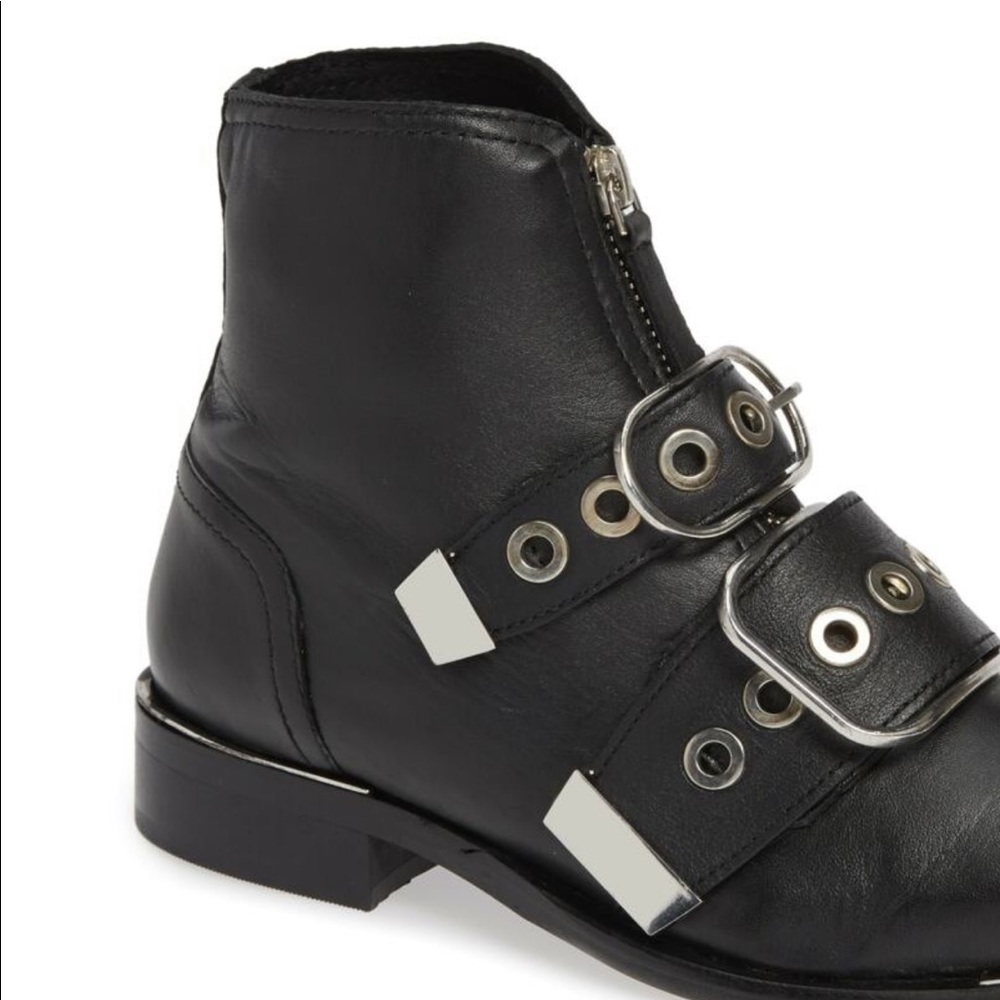 TOPSHOP Front Zip buckle combat moto Ankle Boots - Picture 4 of 8